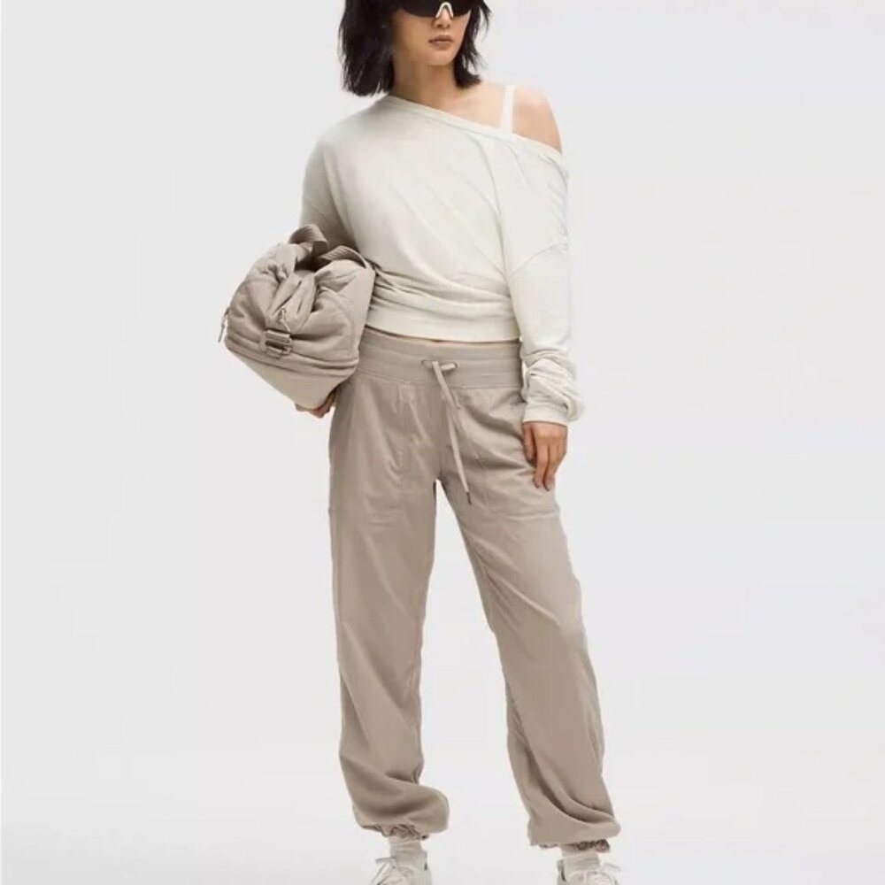 Lululemon NEW Dance Studio Mid-Rise Pant Regular Size 14 Warm Ash Grey